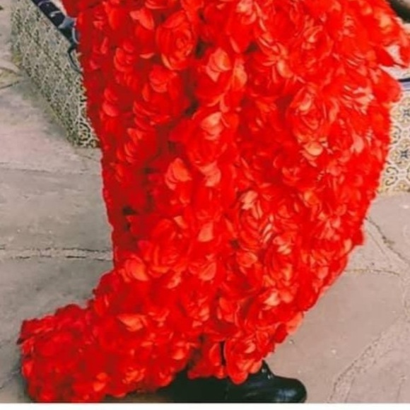 SCARLETT Indian Lehenga Inspired Wedding Gown Set - Picture 6 of 6